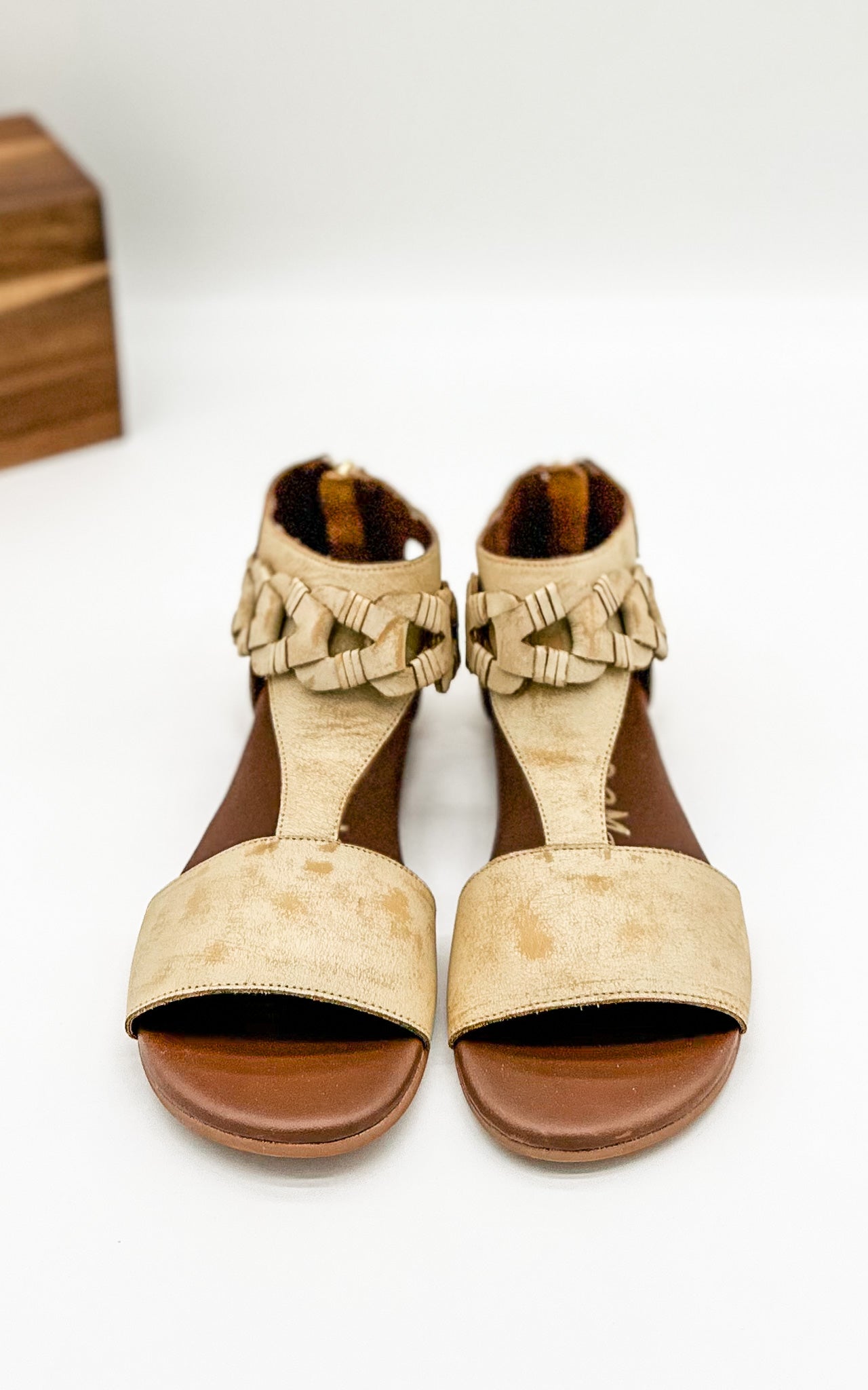 Loop D Loop Sandals in White Naughty Monkey